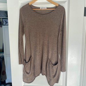 Meo Meli Lagenlook Tunic Top, Asymmetric hem, One size, pockets, new with tags